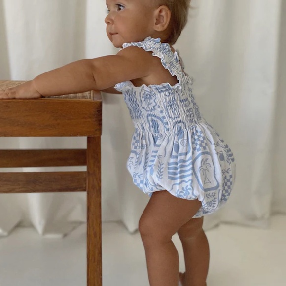 Noni & Co. Other - Noni & Co. Esme Romper in Blue and White Print SZ 3-6M